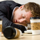 آیا نوشیدن قهوه باعث خواب آلودگی و خستگی می شود